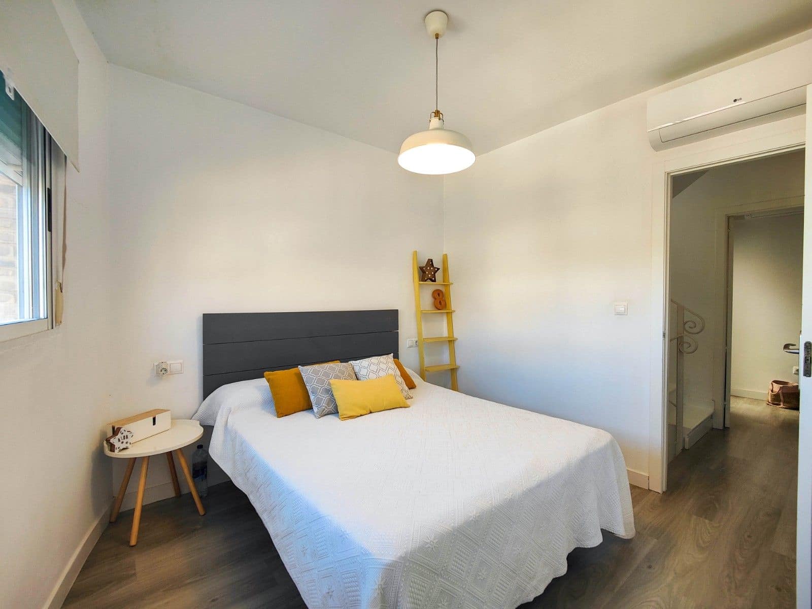 4 bedroom Terraced Villa for sale in Guardamar del Segura with garage - € 269,000 (Ref: 9869439)