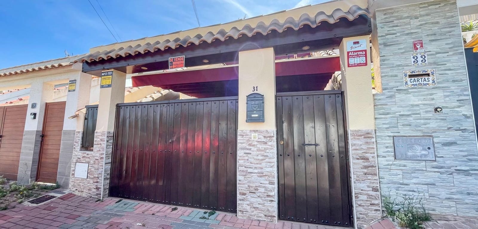 3 Zimmer Reihenhaus zu verkaufen in Torrevieja - 320.000 € (Ref: 9869440)