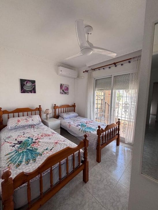 3 sovrum Radhus till salu i Filipinas med pool - 219 000 € (Ref: 9869445)