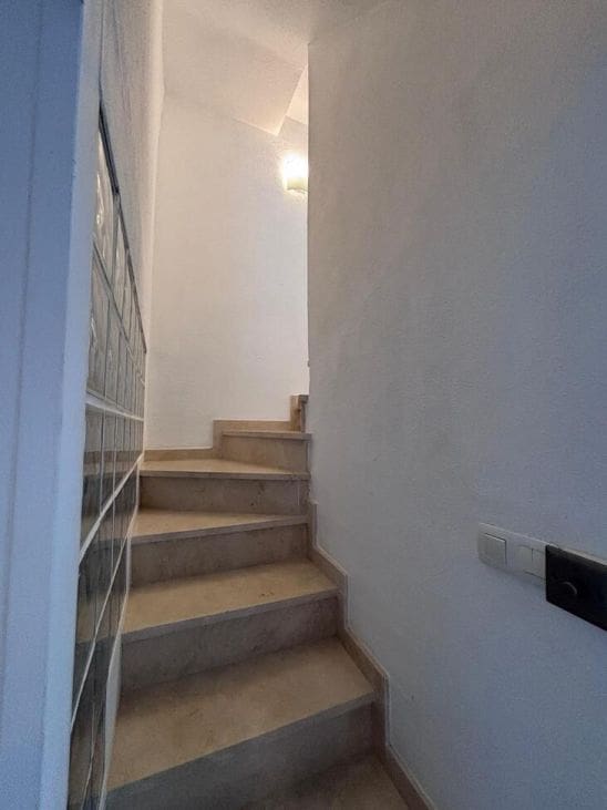 3 sovrum Radhus till salu i Filipinas med pool - 219 000 € (Ref: 9869445)