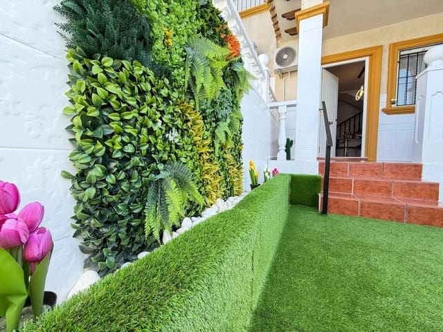 3 camera da letto Villetta a Schiera in vendita in Orihuela Costa, Orihuela con piscina - 235.000 € (Rif: 9869450)