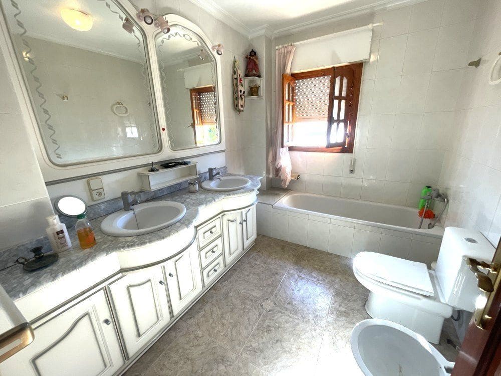 Casa de 5 habitaciones en Ciudad Quesada en venta - 212.500 € (Ref: 9869461)