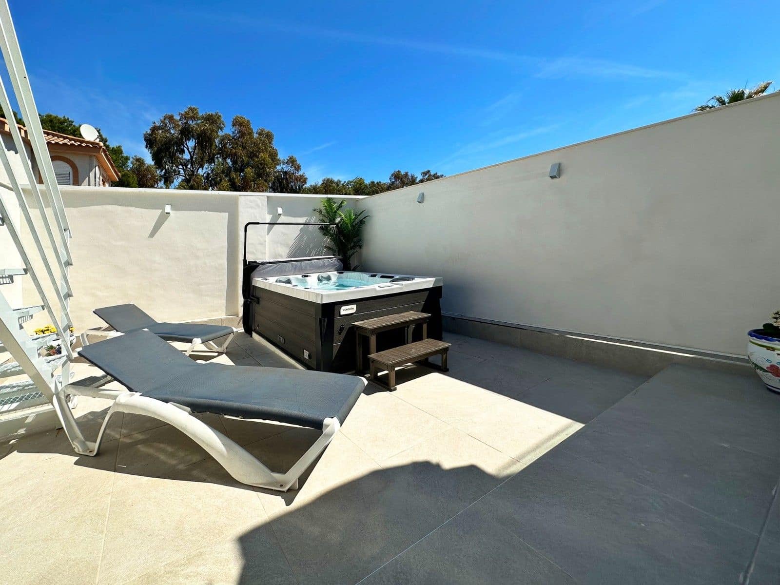 Adosado de 3 habitaciones en Orihuela Costa en venta - 349.000 € (Ref: 9869465)