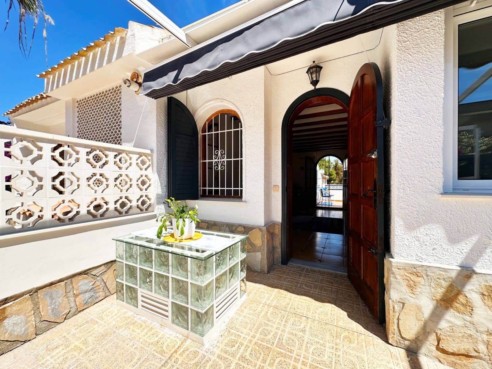 Adosado de 3 habitaciones en Orihuela Costa en venta - 349.000 € (Ref: 9869465)