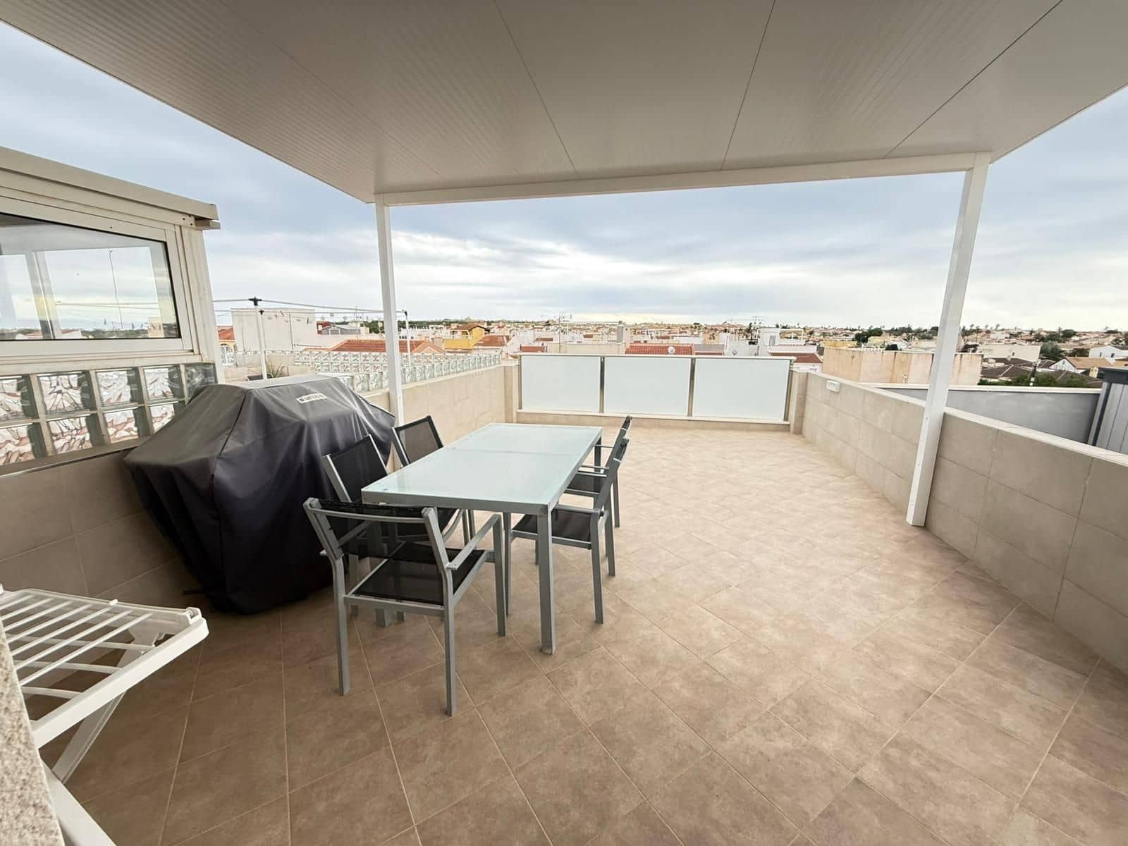 2 sypialnia Dom szeregowy na sprzedaż w Torrevieja - 212 000 € (Ref: 9869467)