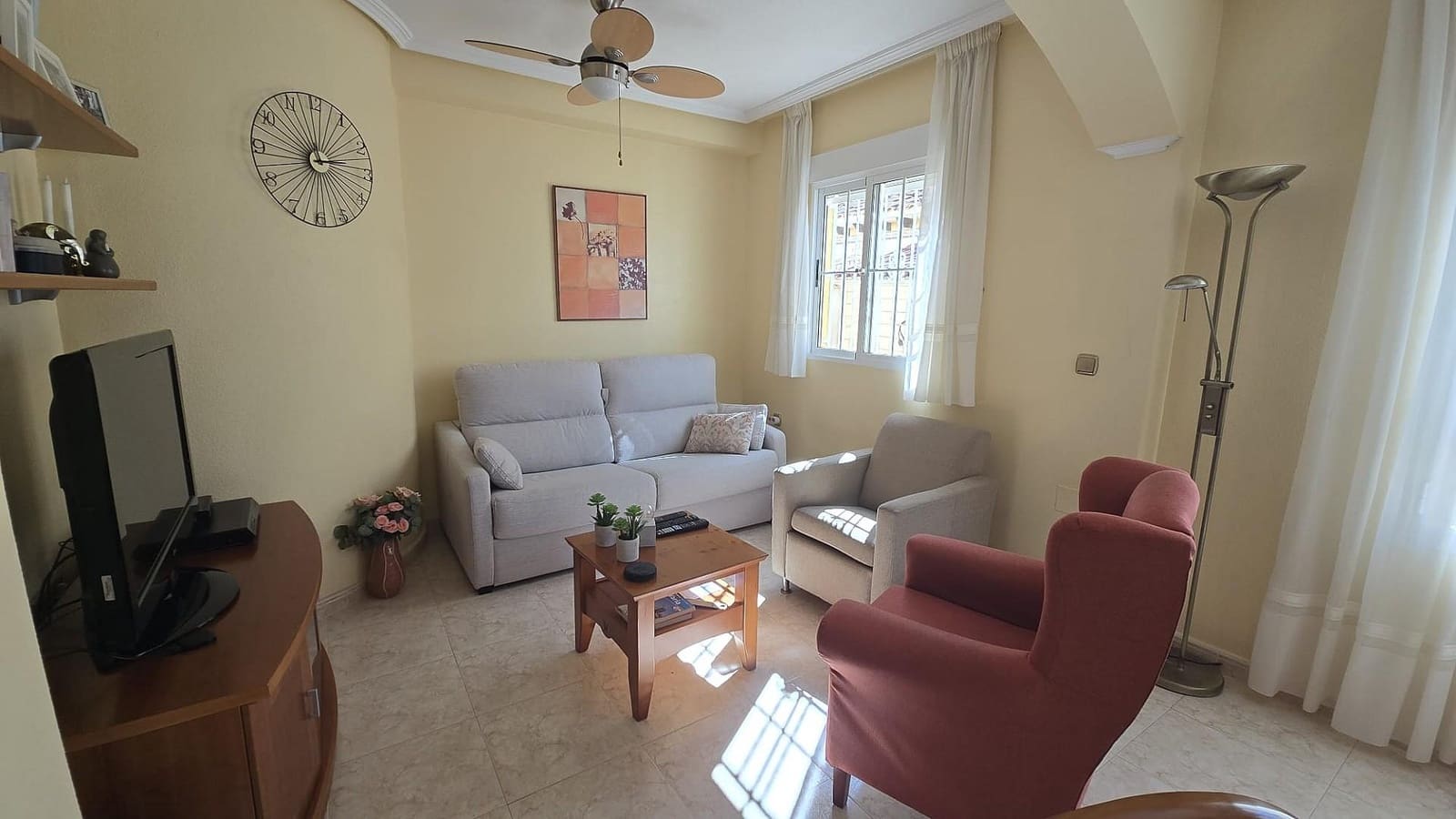 2 bedroom Townhouse for sale in Orihuela Costa - € 249,000 (Ref: 9869481)