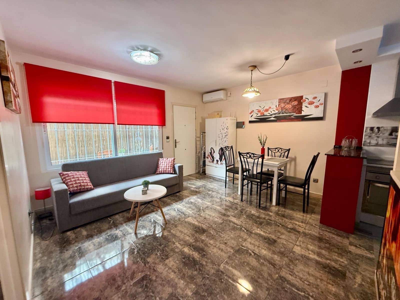 3 camera da letto Casa in vendita in Torrevieja con piscina - 230.000 € (Rif: 9869485)