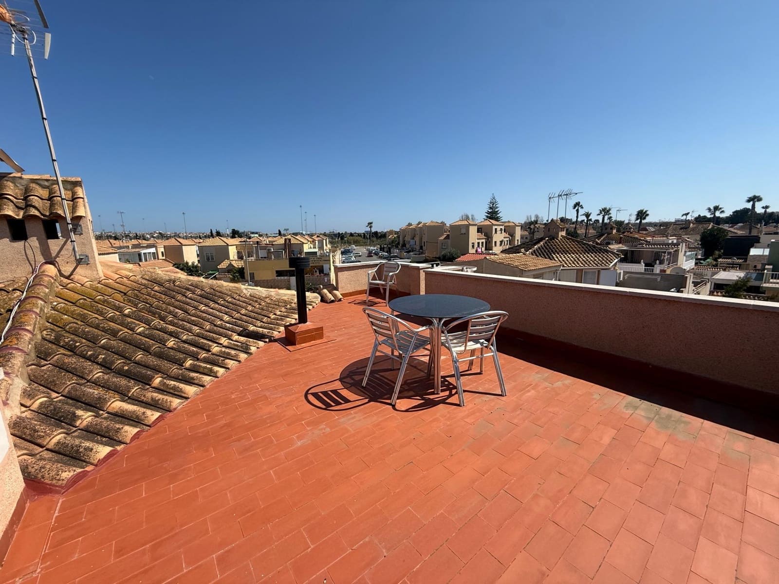 3 camera da letto Casa in vendita in Torrevieja con piscina - 230.000 € (Rif: 9869485)
