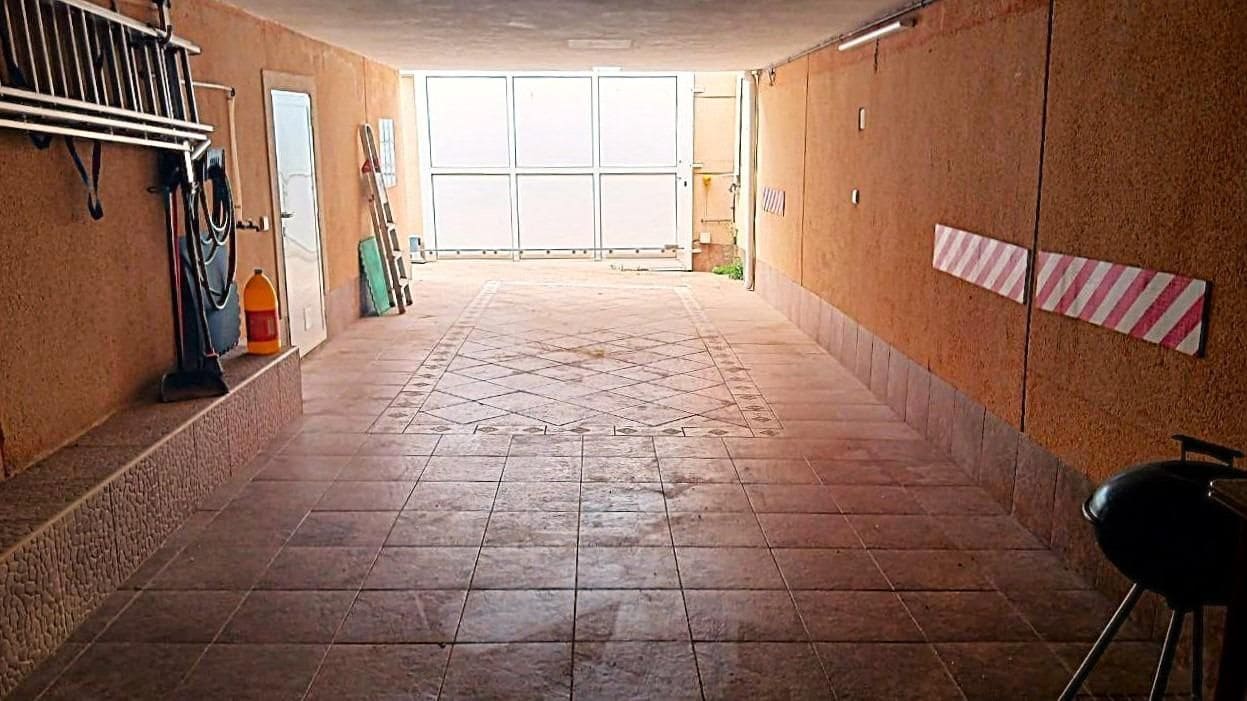 6 makuuhuone Omakotitalo myytävänä paikassa Los Altos mukana uima-altaan - 280 000 € (Ref: 9871927)