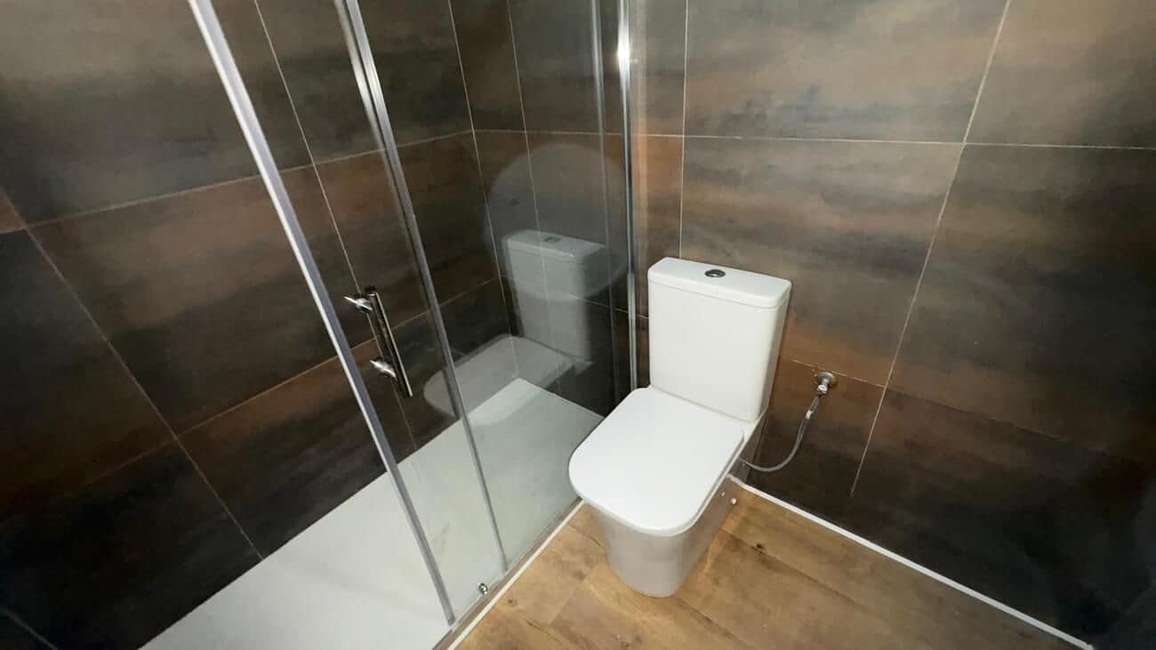 2 soveværelse Bungalow til salg i Torrevieja med swimmingpool - € 175.000 (Ref: 9876544)