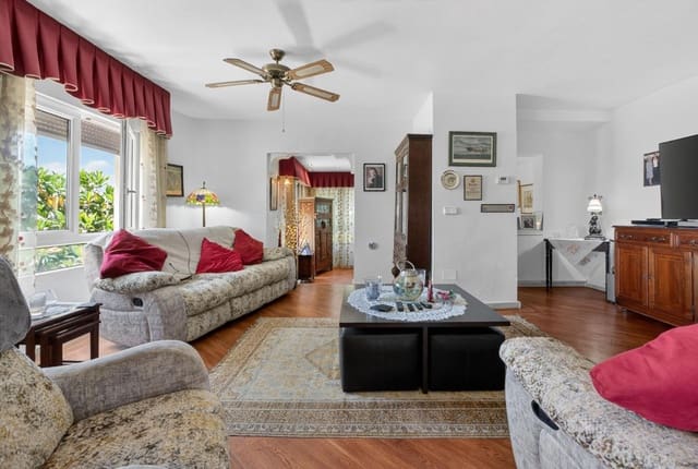 5 slaapkamer Villa te koop in Las Ramblas Golf, Orihuela met zwembad garage - € 635.000 (Ref: 9892468)