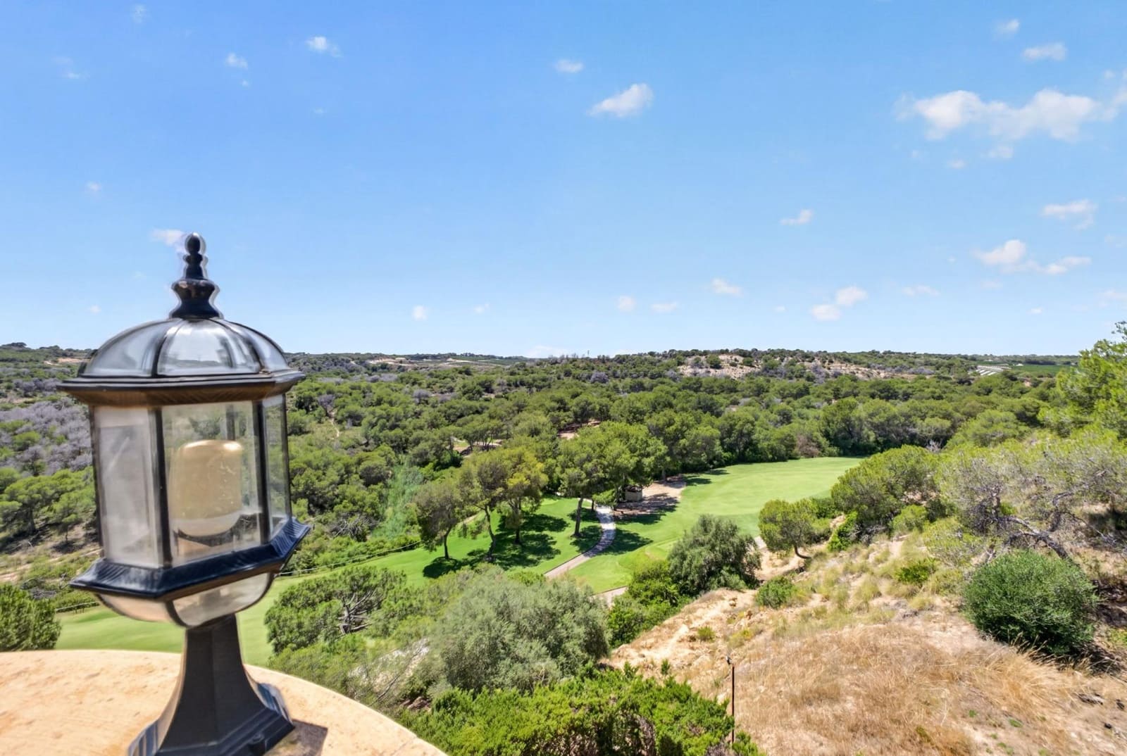 5 Zimmer Villa zu verkaufen in Las Ramblas Golf mit Pool Garage - 635.000 € (Ref: 9892468)