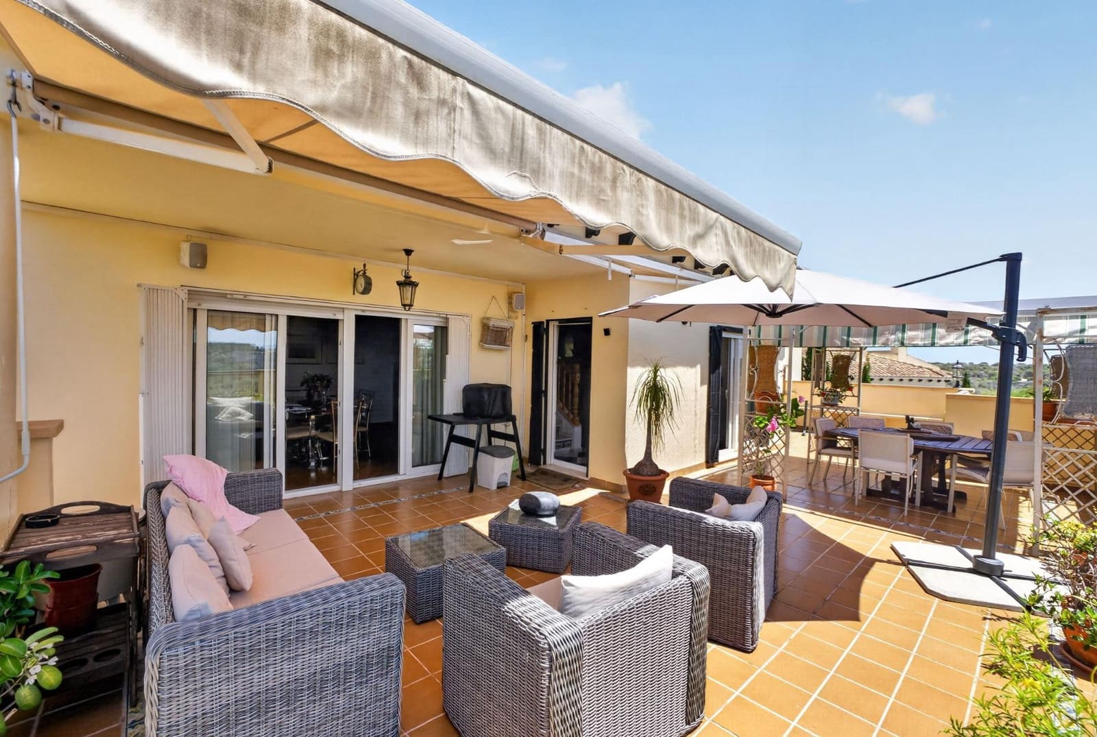 5 Zimmer Villa zu verkaufen in Las Ramblas Golf mit Pool Garage - 635.000 € (Ref: 9892468)