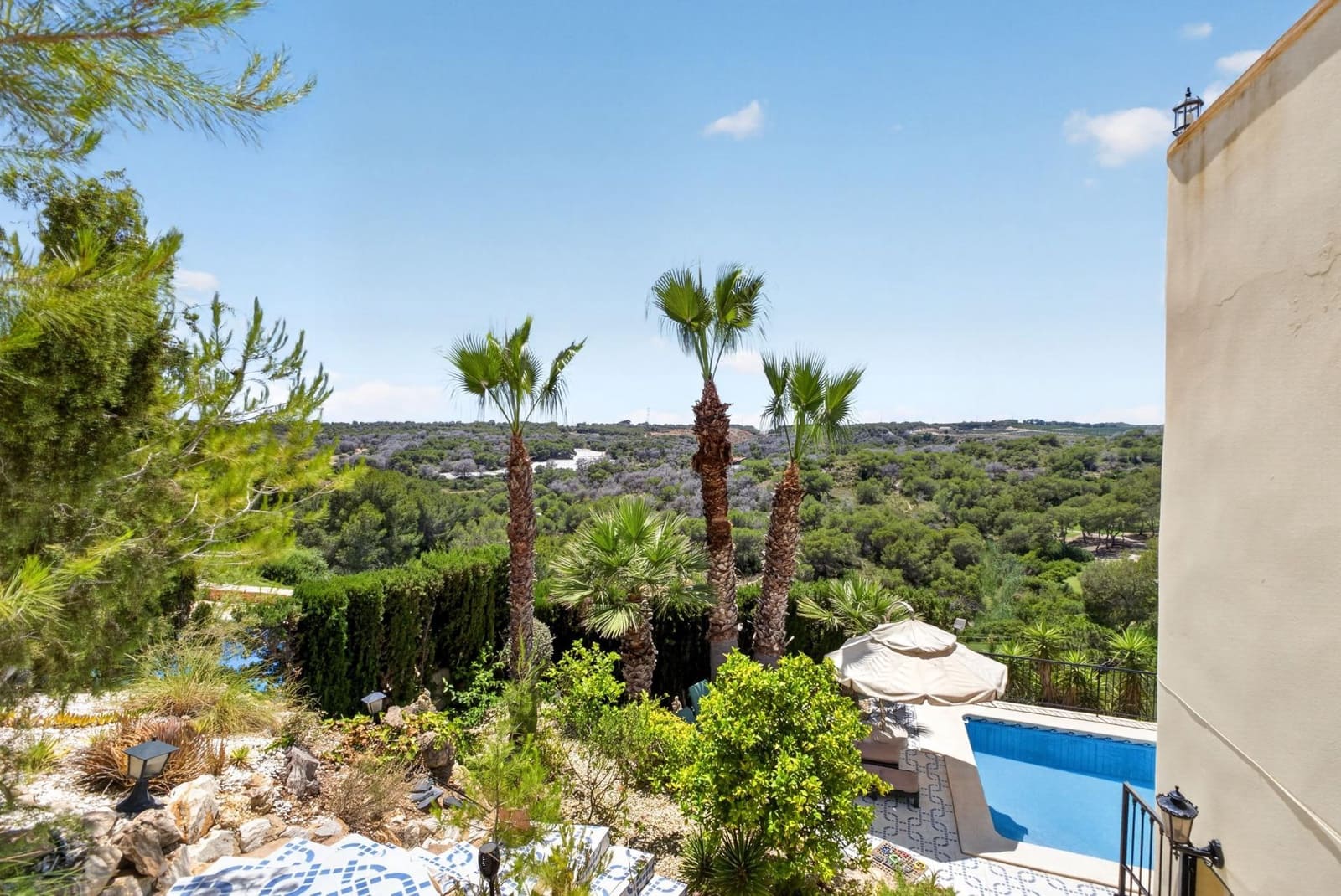 5 Zimmer Villa zu verkaufen in Las Ramblas Golf mit Pool Garage - 635.000 € (Ref: 9892468)