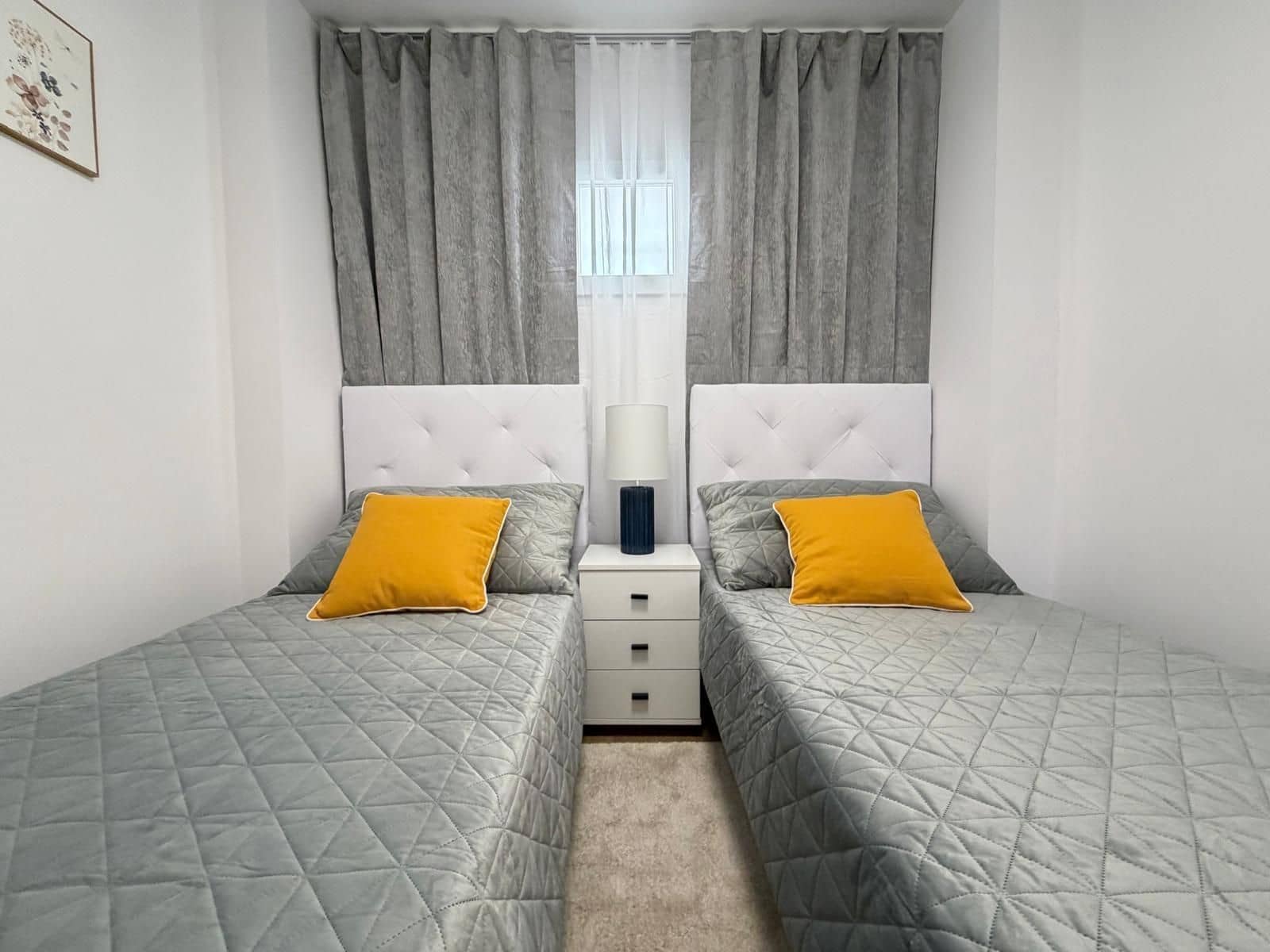2 soverom Leilighet til salgs i Torrevieja med svømmebasseng - € 169 900 (Ref: 9915949)
