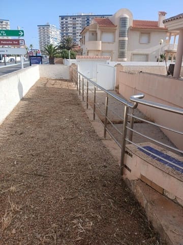 4 chambre Villa/Maison à vendre à La Manga del Mar Menor - 580 000 € (Ref: 9915951)