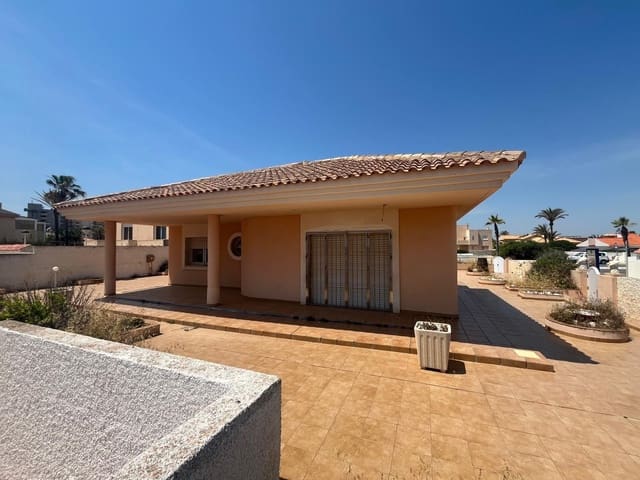4 chambre Villa/Maison à vendre à La Manga del Mar Menor - 580 000 € (Ref: 9915951)