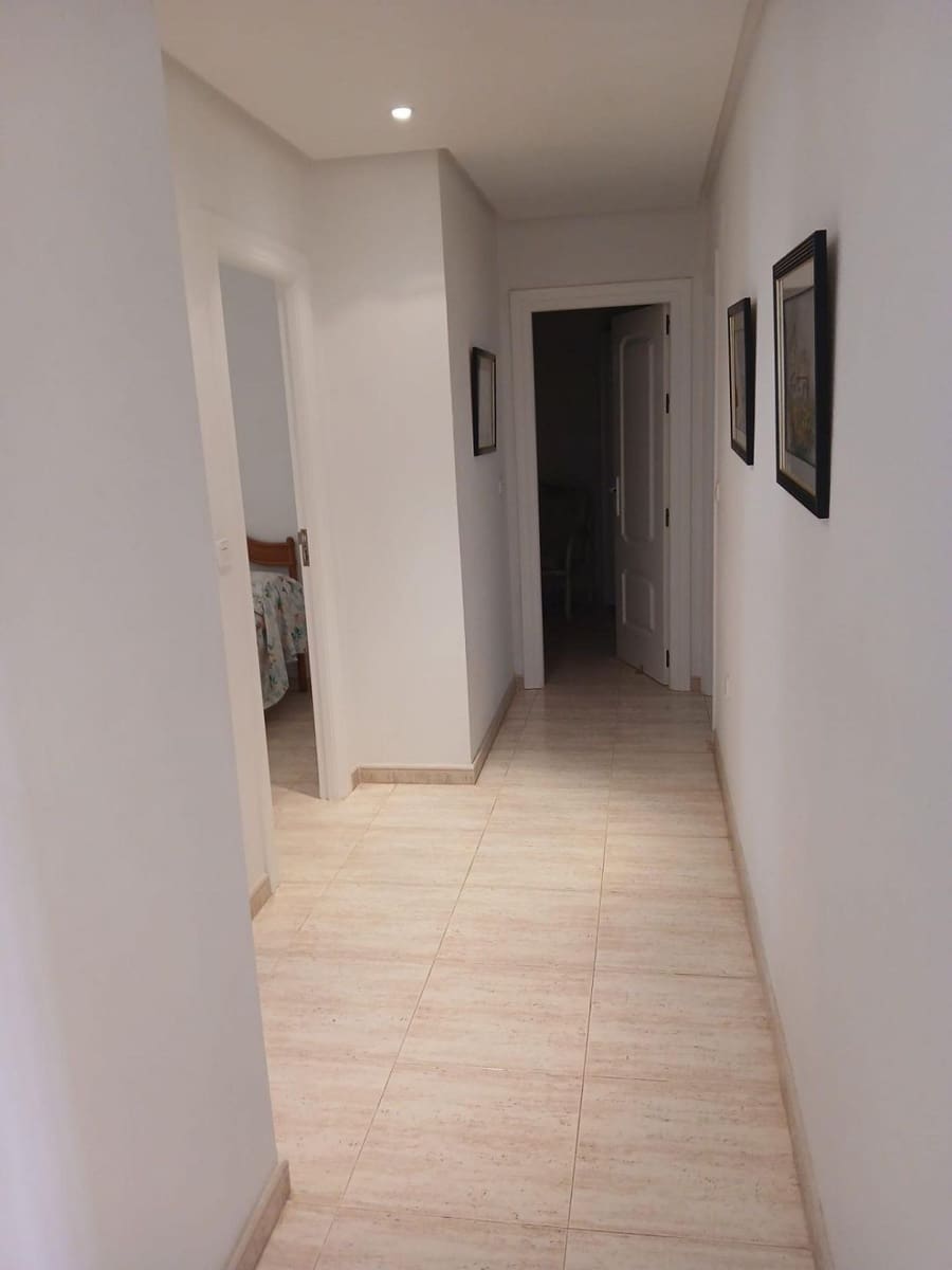 4 Zimmer Villa zu verkaufen in La Manga del Mar Menor - 580.000 € (Ref: 9915951)