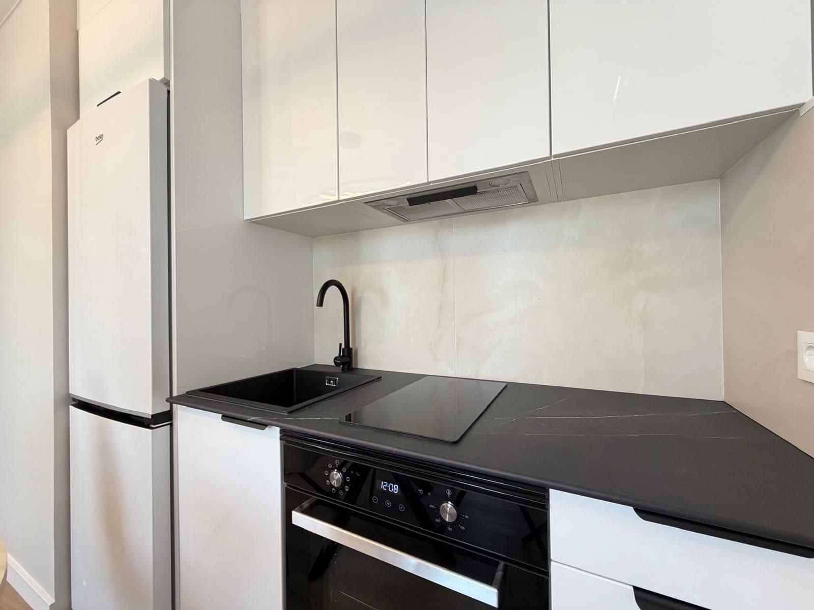 Apartamento de 1 habitación en San Miguel de Salinas en venta con piscina - 125.000 € (Ref: 9915966)