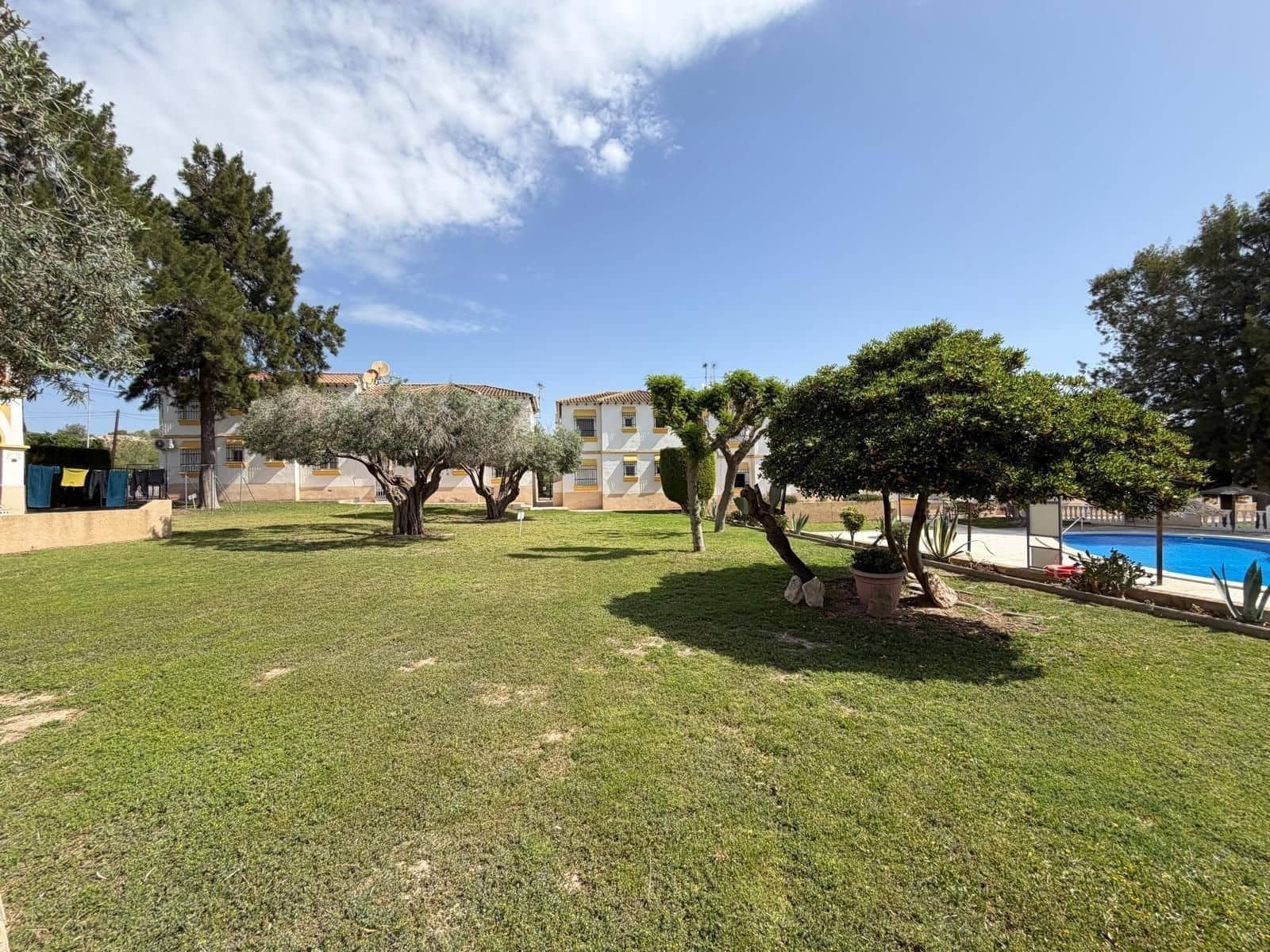 Apartamento de 1 habitación en San Miguel de Salinas en venta con piscina - 125.000 € (Ref: 9915966)