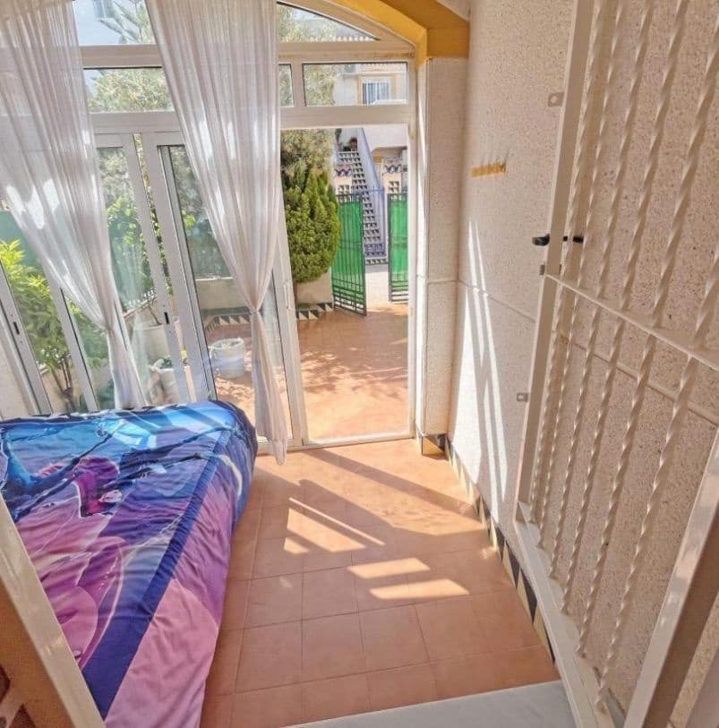 2 camera da letto Bungalow in vendita in Guardamar del Segura con piscina - 159.500 € (Rif: 9915975)