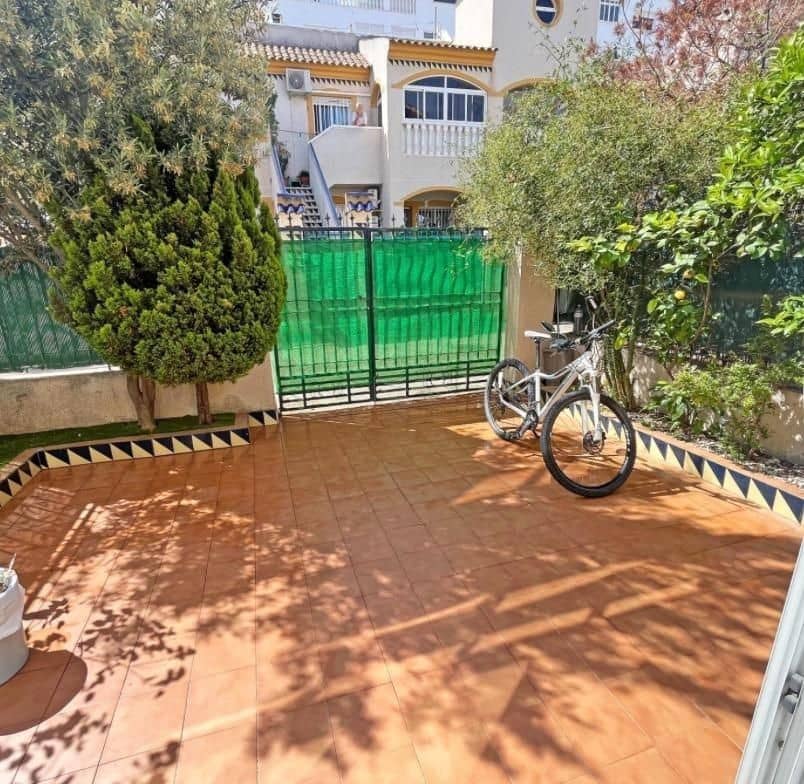 2 camera da letto Bungalow in vendita in Guardamar del Segura con piscina - 159.500 € (Rif: 9915975)