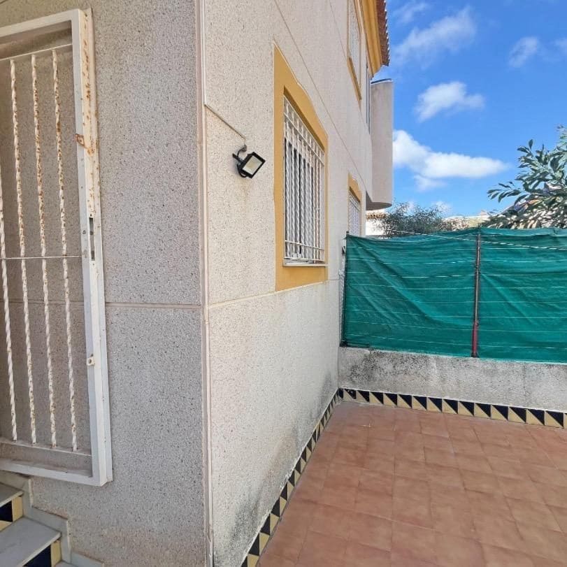 2 camera da letto Bungalow in vendita in Guardamar del Segura con piscina - 159.500 € (Rif: 9915975)