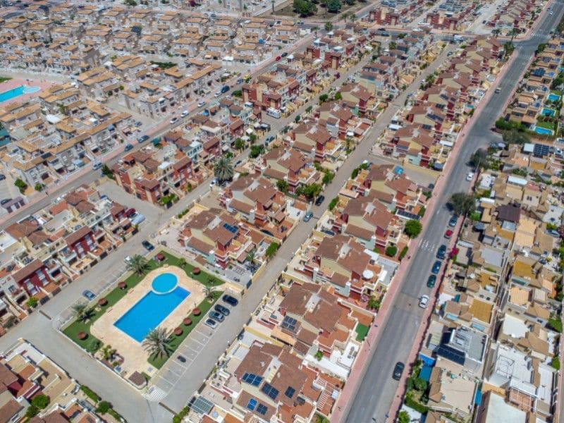 4 soveværelse Villa til salg i Torrevieja - € 317.000 (Ref: 9915976)