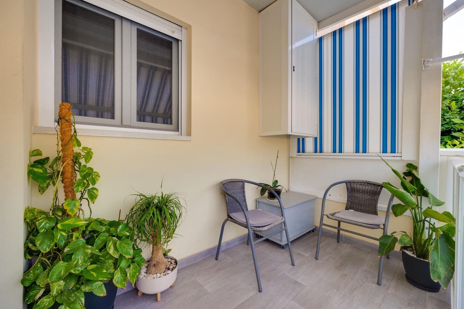 2 soveværelse Rækkehus til salg i Torrevieja med swimmingpool - € 185.000 (Ref: 9931573)
