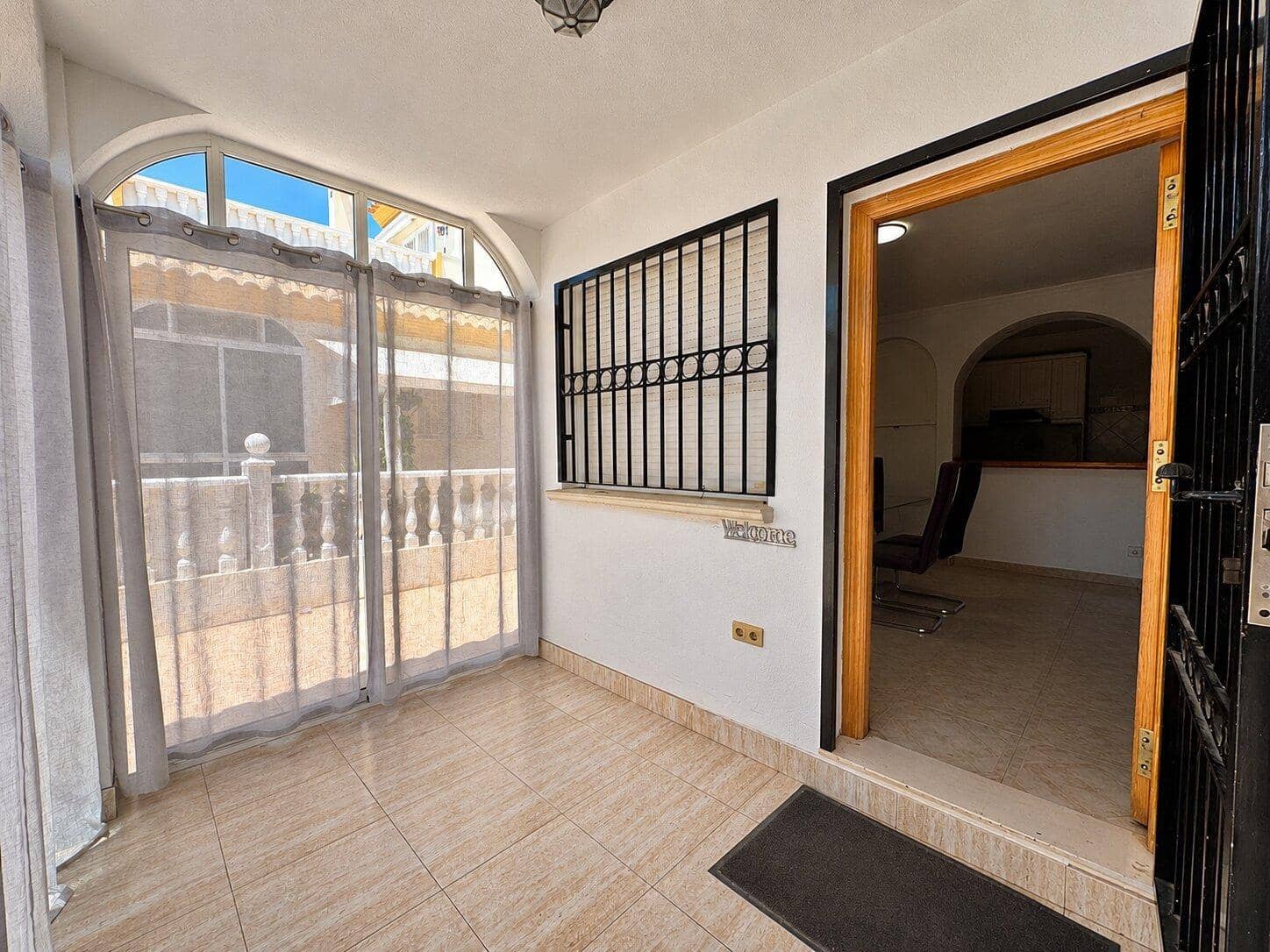 3 sovrum Hus till salu i Playa Flamenca med pool garage - 249 995 € (Ref: 9954331)