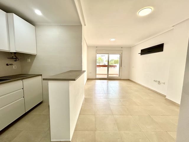 Apartamento de 2 habitaciones en Villamartin, Orihuela en venta - 189.000 € (Ref: 9962799)