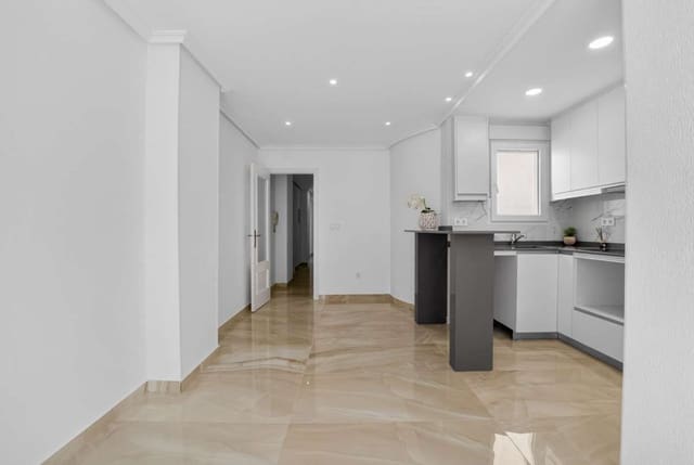 2 soverom Leilighet til salgs i Centro, Torrevieja - € 198 900 (Ref: 9962807)
