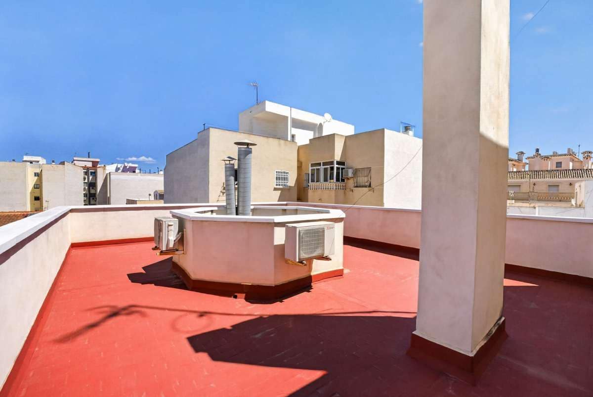2 bedroom Apartment for sale in Torrevieja - € 198,900 (Ref: 9962807)
