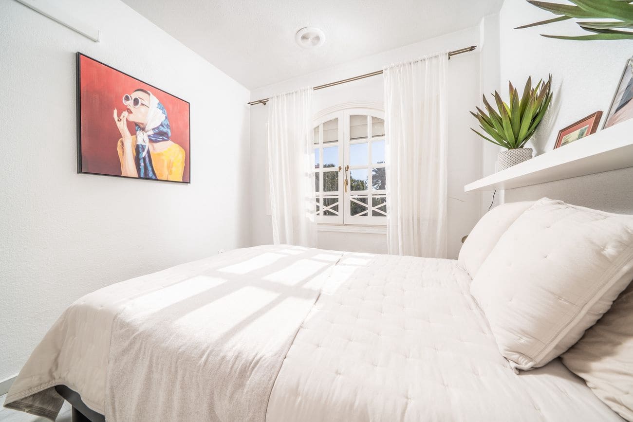 Apartamento de 2 habitaciones en Torrevieja en venta con piscina - 349.000 € (Ref: 9962813)
