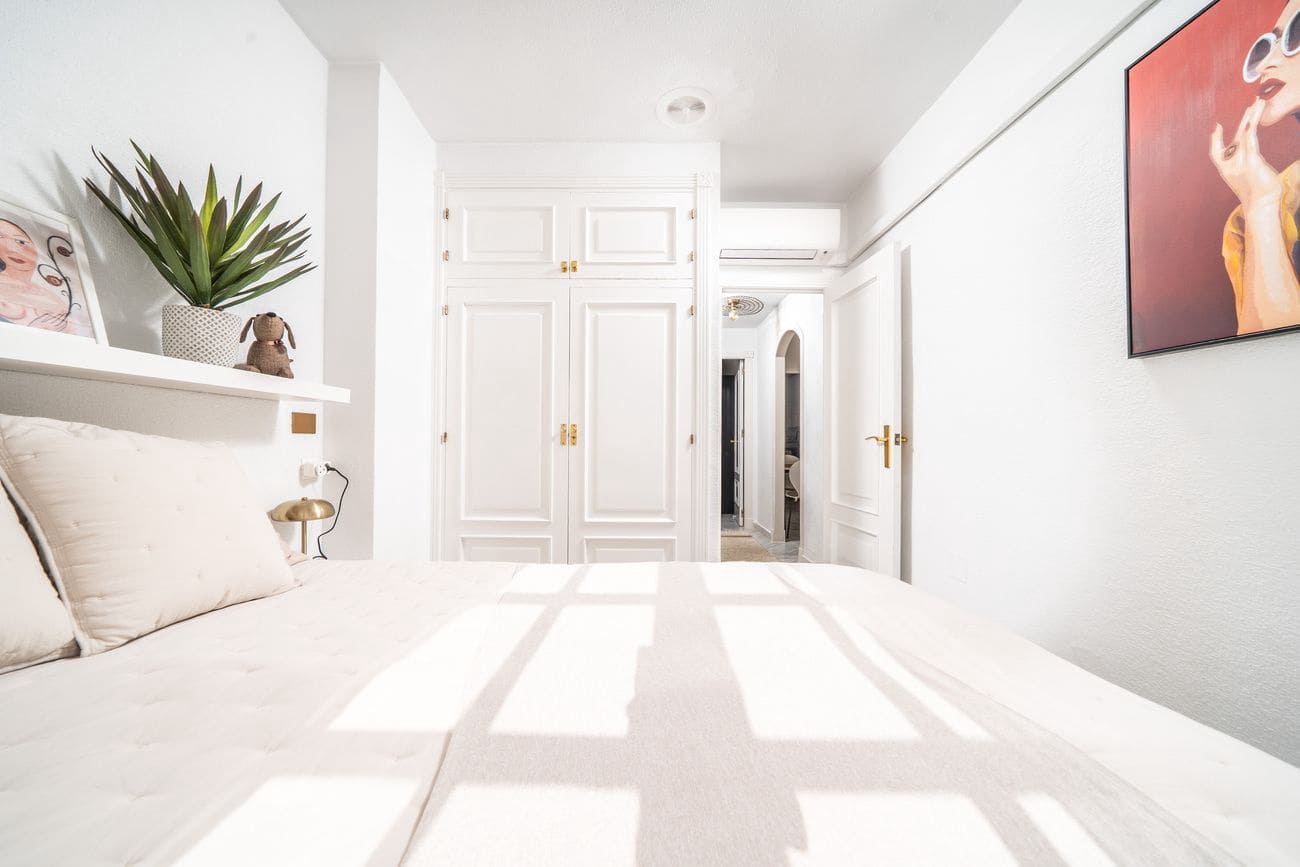 Apartamento de 2 habitaciones en Torrevieja en venta con piscina - 349.000 € (Ref: 9962813)