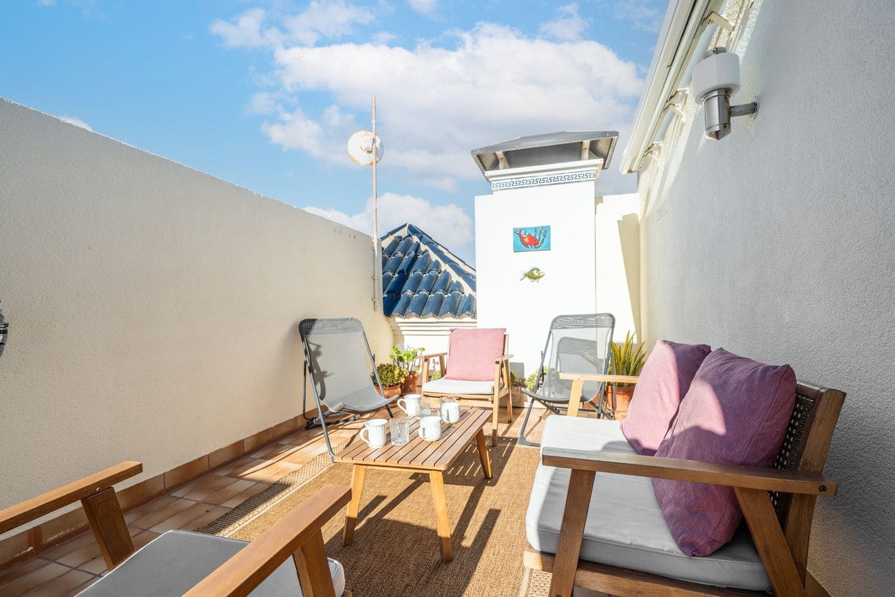 Apartamento de 2 habitaciones en Torrevieja en venta con piscina - 349.000 € (Ref: 9962813)