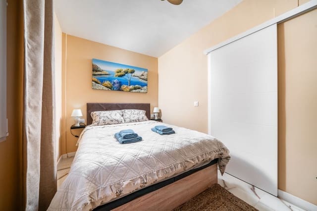1 sypialnia Apartament na sprzedaż w Centro, Torrevieja z basenem - 164 000 € (Ref: 9962814)