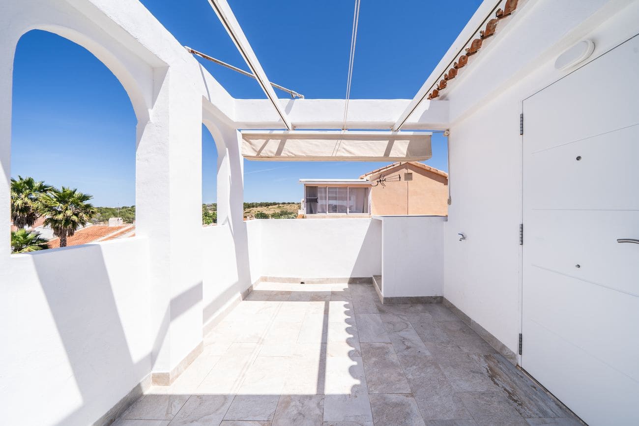 1 sypialnia Apartament na sprzedaż w Torrevieja z basenem - 164 000 € (Ref: 9962814)