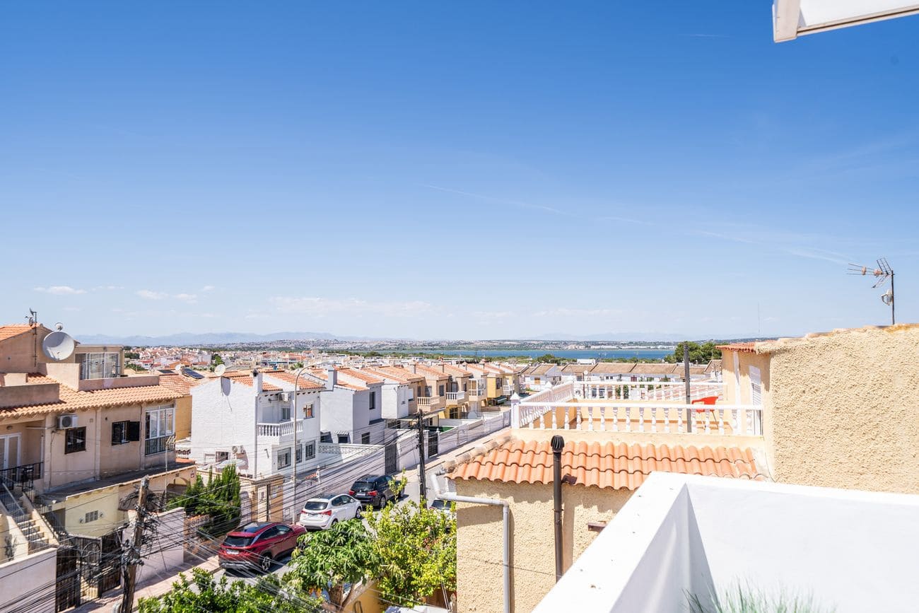 1 sypialnia Apartament na sprzedaż w Torrevieja z basenem - 164 000 € (Ref: 9962814)