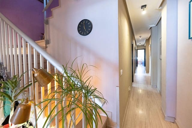 4 chambre Penthouse à vendre à Torrevieja - 225 000 € (Ref: 9962829)