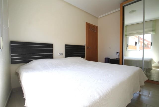 Apartamento de 2 habitaciones en Centro, Torrevieja en venta - 129.000 € (Ref: 9962830)