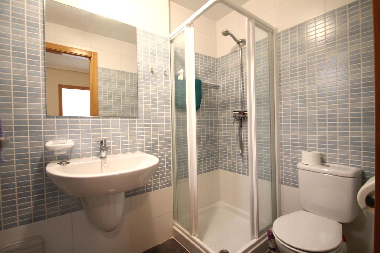 Apartamento de 2 habitaciones en Torrevieja en venta - 129.000 € (Ref: 9962830)