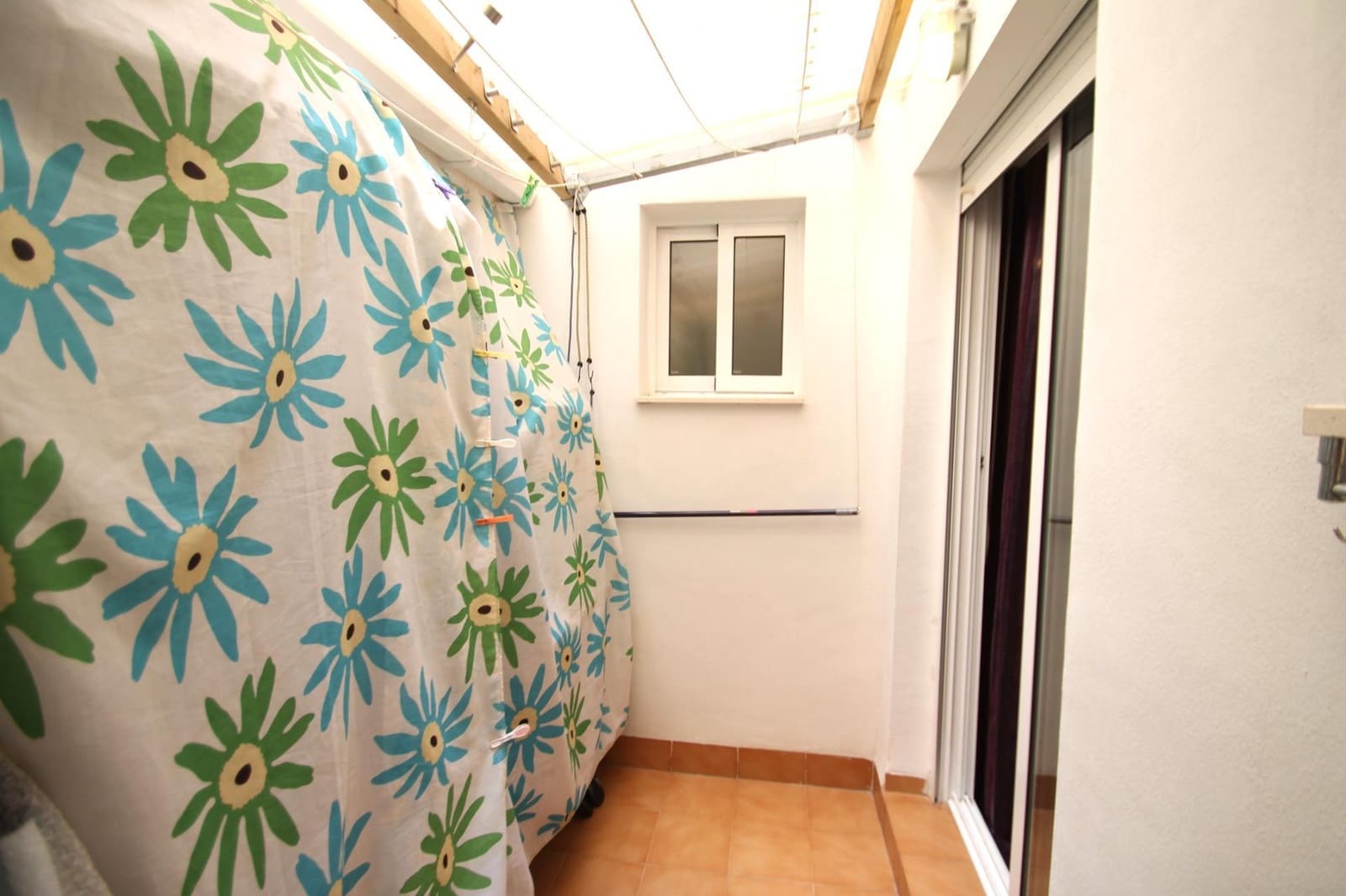 Apartamento de 2 habitaciones en Torrevieja en venta - 129.000 € (Ref: 9962830)
