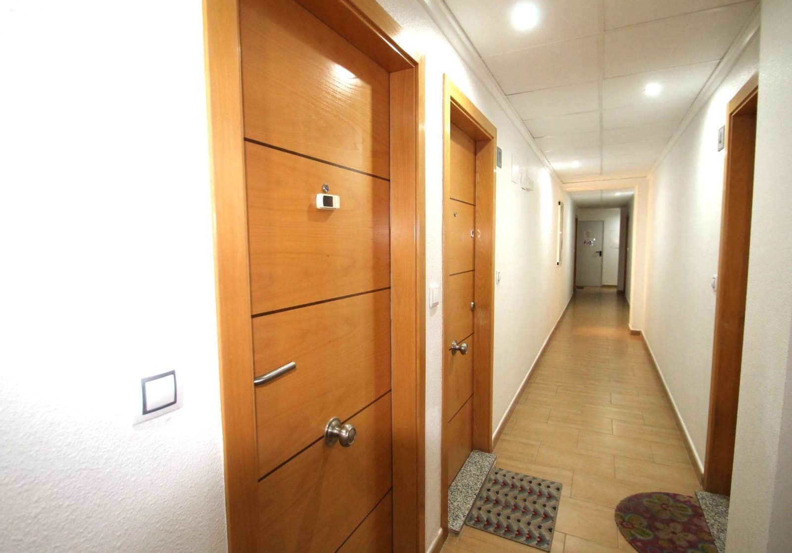 Apartamento de 2 habitaciones en Torrevieja en venta - 129.000 € (Ref: 9962830)