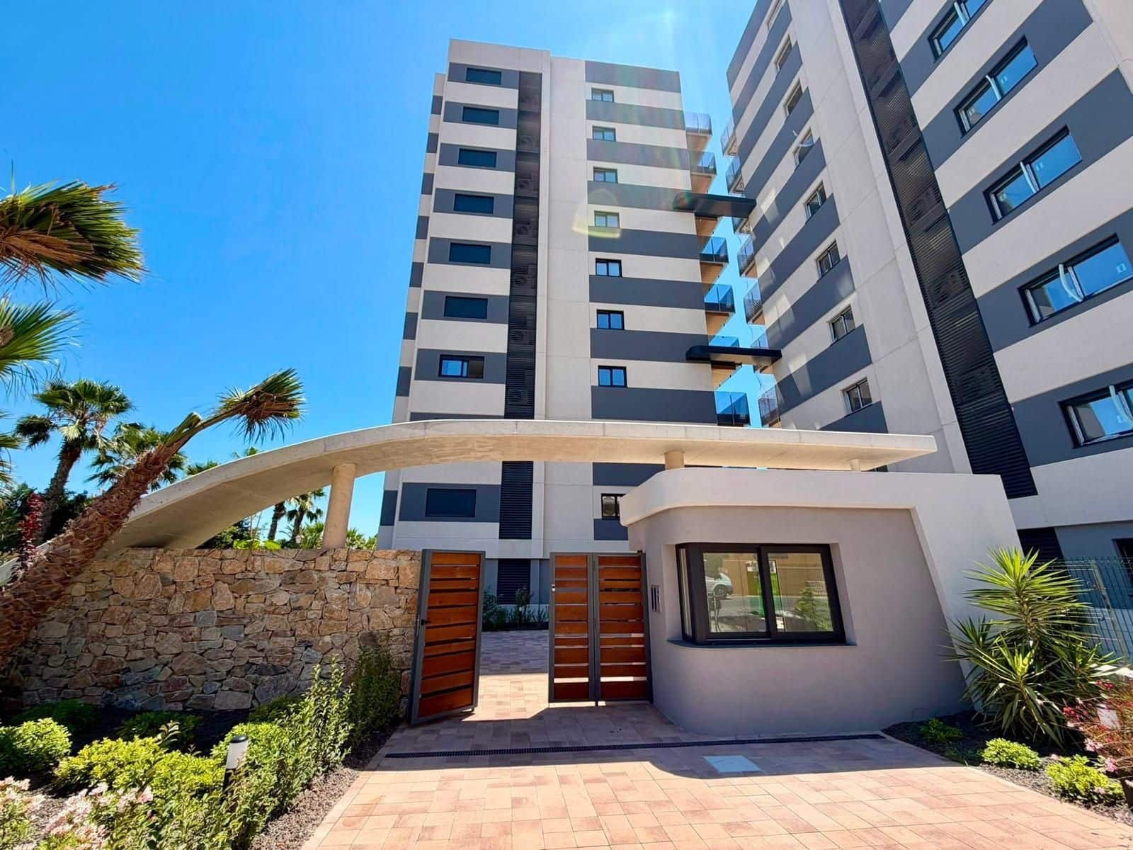 2 bedroom Apartment for sale in Punta Prima with pool - € 358,900 (Ref: 9962852)