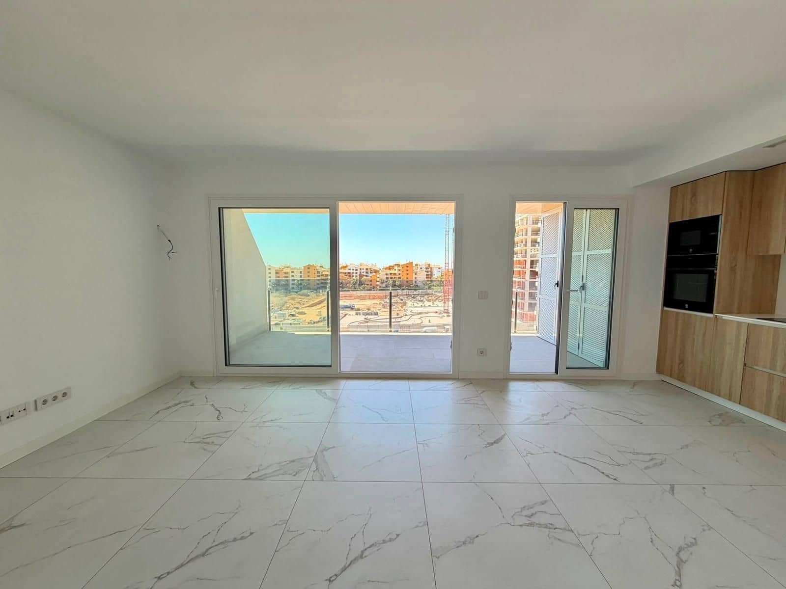 2 bedroom Apartment for sale in Punta Prima with pool - € 358,900 (Ref: 9962852)