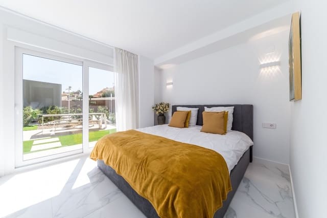 Apartamento de 2 habitaciones en Centro, Torrevieja en venta - 495.000 € (Ref: 9962854)