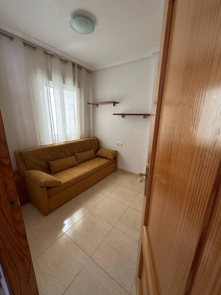 2 sovrum Lägenhet till salu i Torrevieja - 126 000 € (Ref: 9962856)