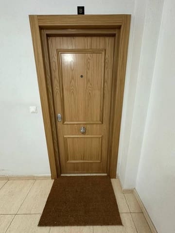 2 soveværelse Lejlighed til salg i Centro, Torrevieja - € 126.000 (Ref: 9962856)