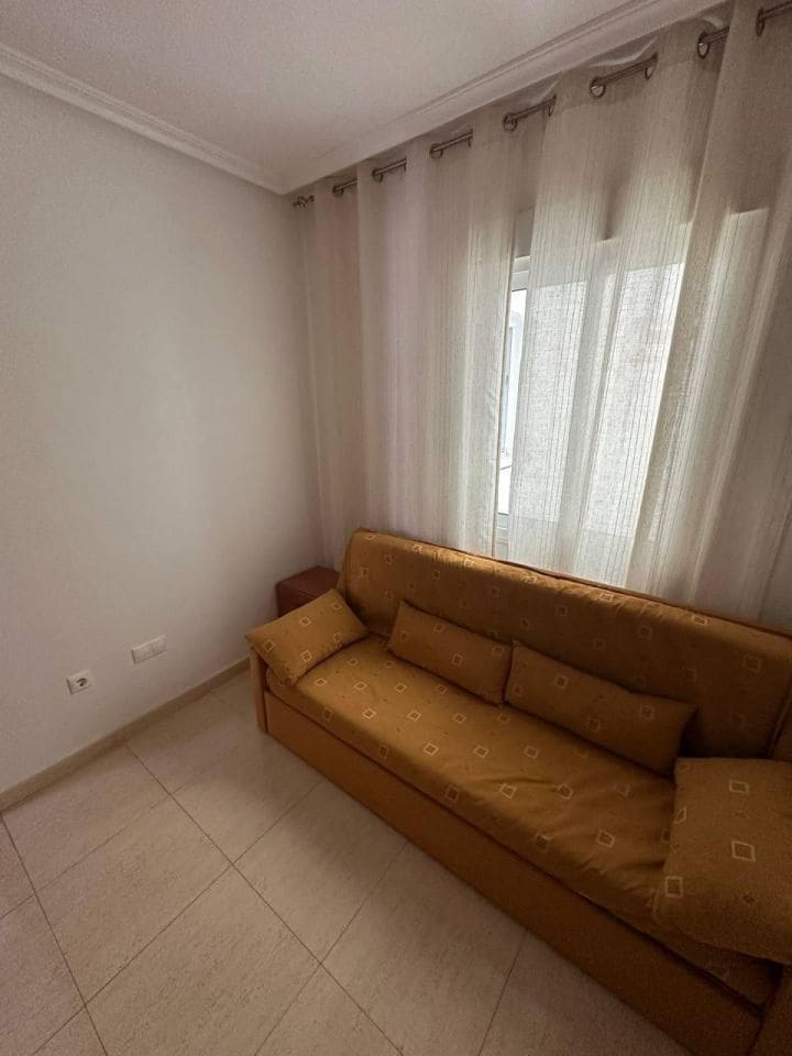 2 sovrum Lägenhet till salu i Torrevieja - 126 000 € (Ref: 9962856)